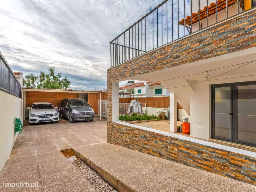 Moradia T3 com Apartamento T2 Independente | Almoinha, Sesimbra-32