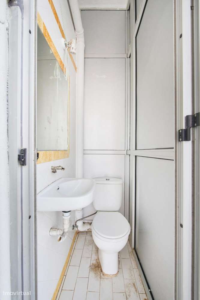 Quarto - localizado em Marquês de Pombal Lisbon - Grande imagem: 5/10