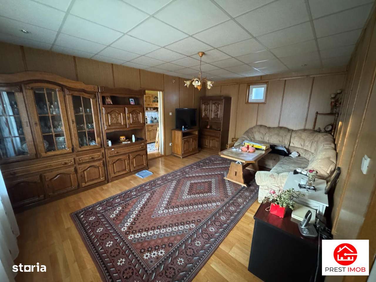 Casa independenta , vintage de vanzare , 300 mp cu teren de 1493 mp Sa-10