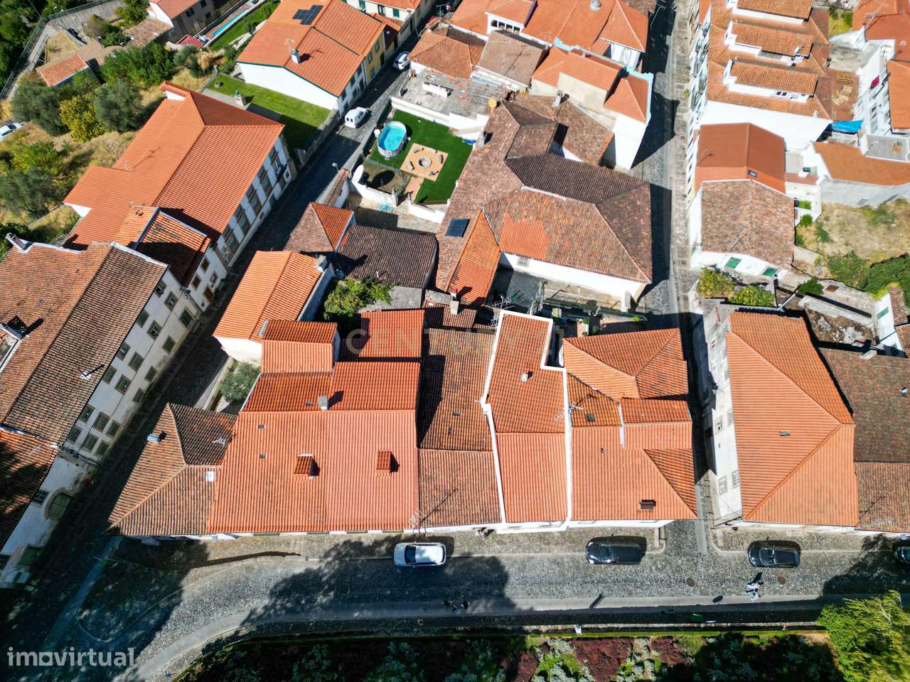 Moradia em FRENTE ao Castelo de Bragança e no CENTRO HISTÓRICO! - Pron - Grande imagem: 3/27