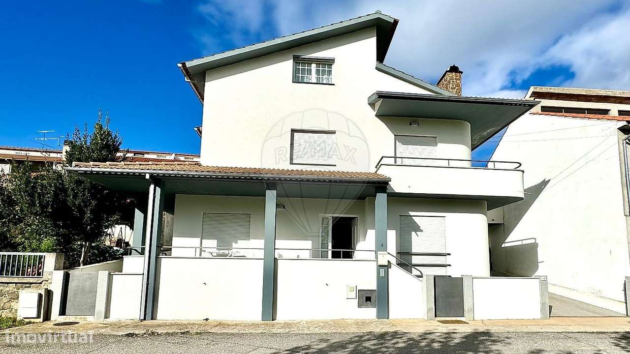 Moradia T4 para venda - Grande imagem: 2/39