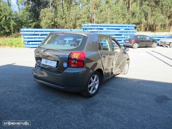 Toyota Corolla 1.4 D (90cv) de 2005 - Peças Usadas (8126) - 4