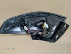 LAMPA LEWA TYŁ TYLNA W BŁOTNIK OPEL ZAFIRA C 13278784 - 3