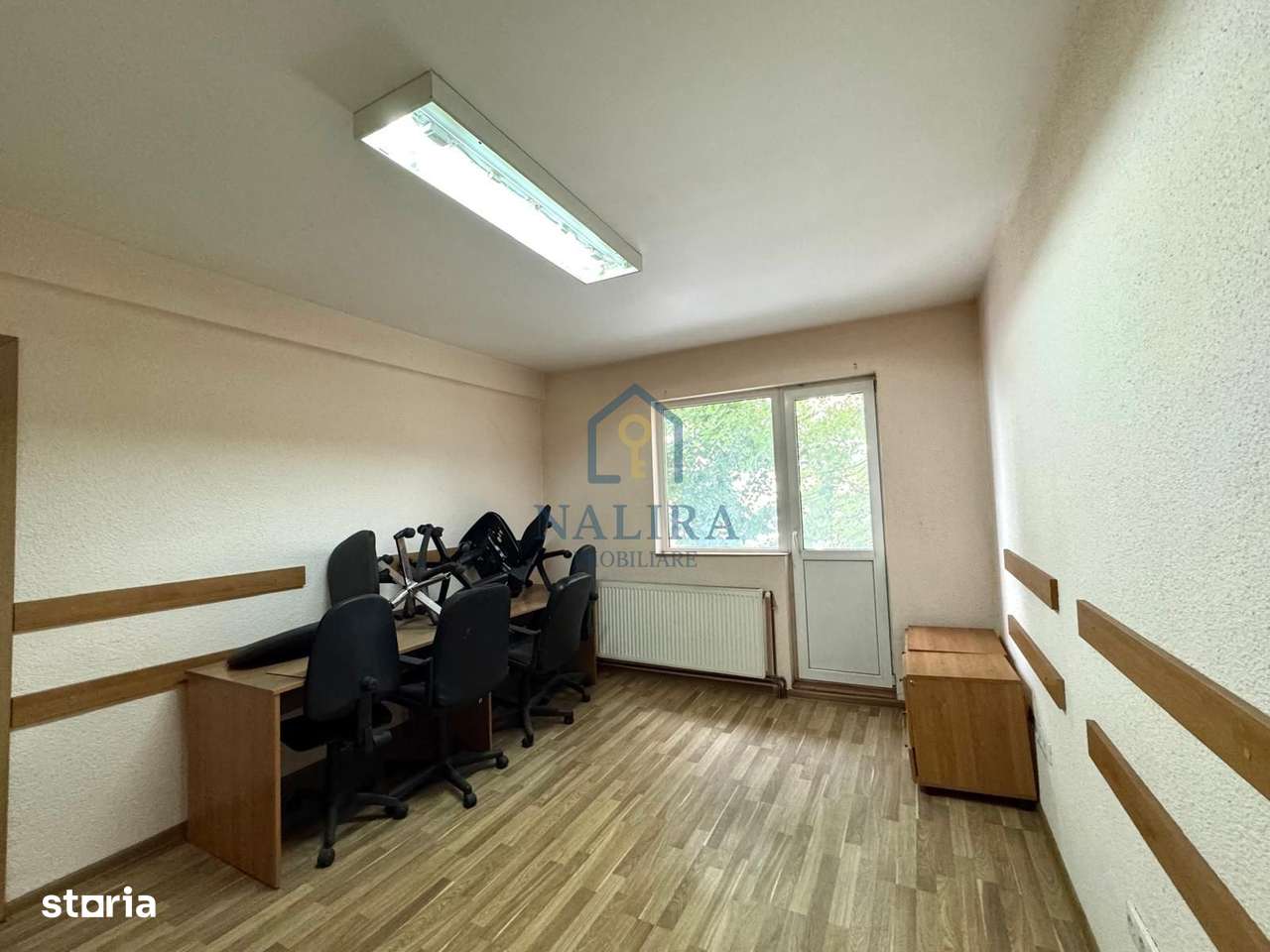 Vanzare apartament 2 camere - Piata Revolutiei - etaj 1 - Imagine principală: 2/4