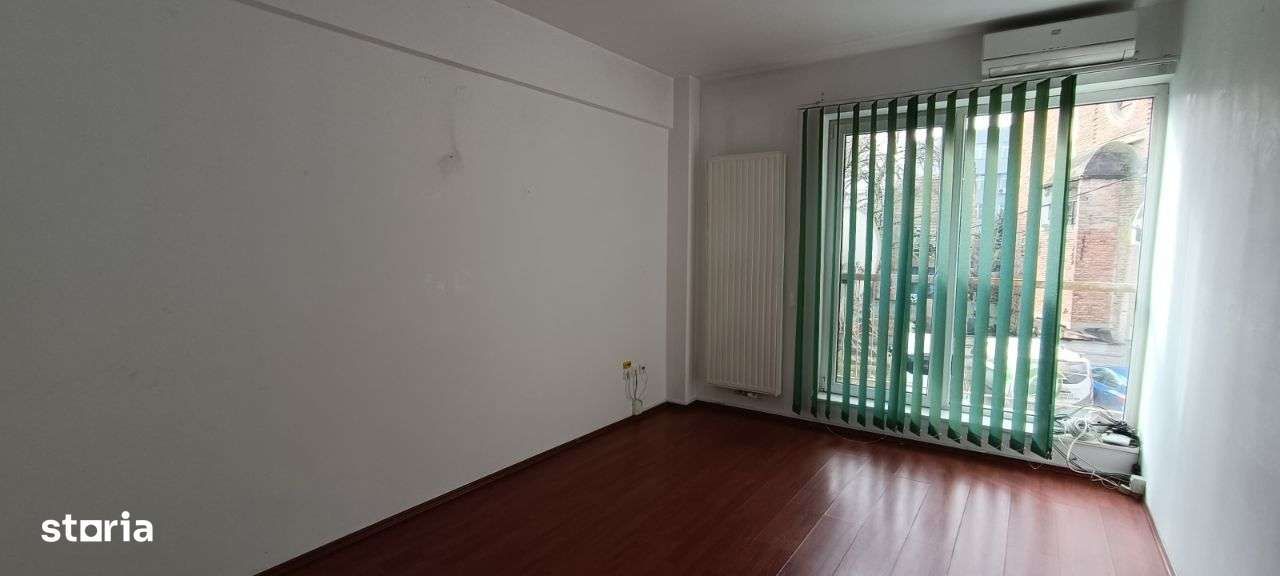 Spatiu birouri 110 mp, semicentral, parcare - Imagine principală: 2/10