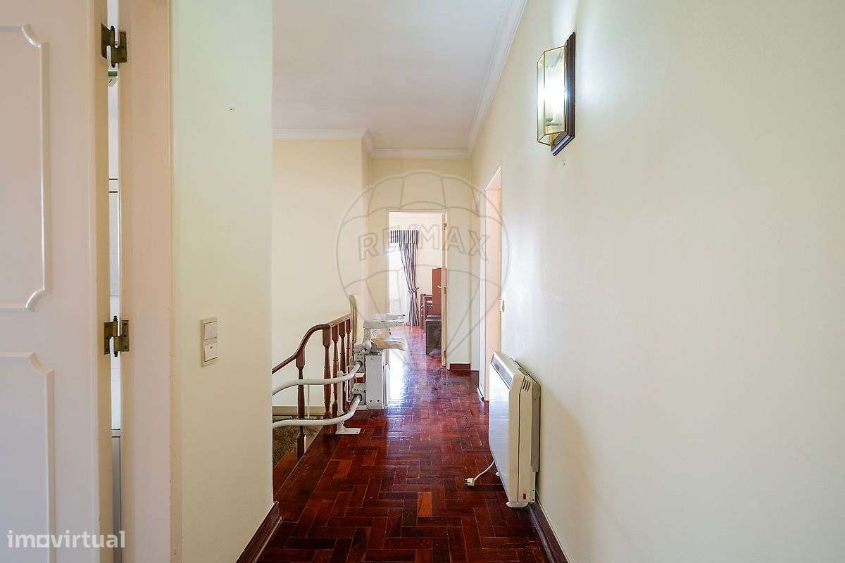 Moradia T4 para venda-11