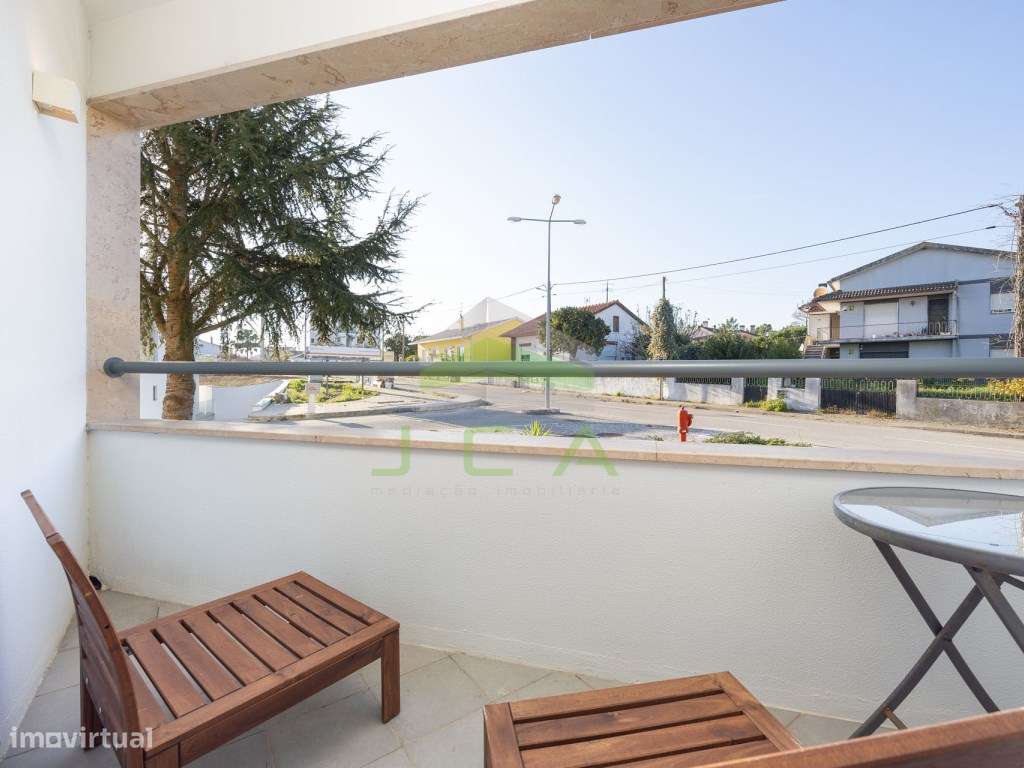 Excelente apartamento T4 com terraço e piscina-21