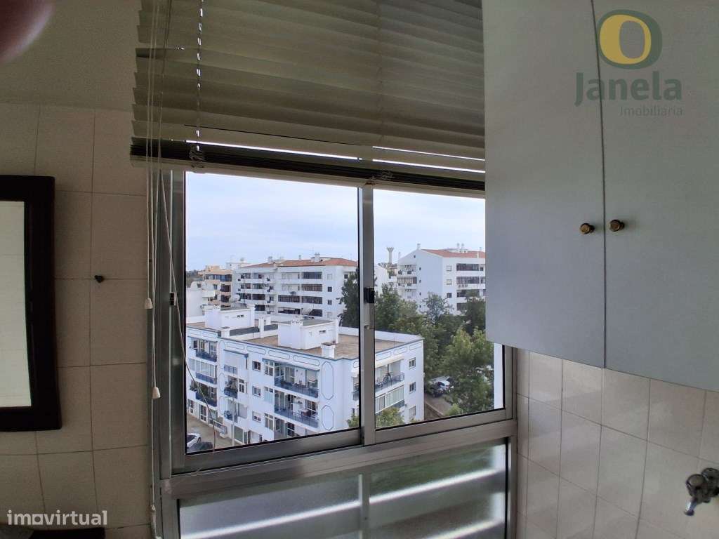 Apartamento T3 para arrendar em Faro, com extraordinária vista para... - Grande imagem: 5/12