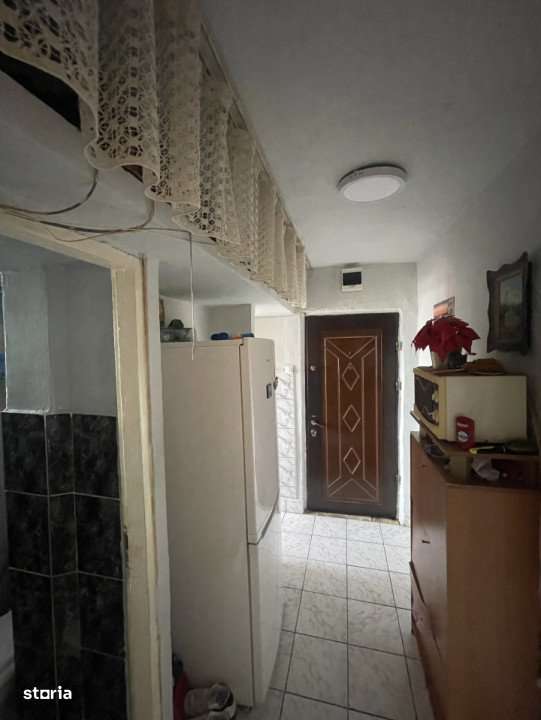 Apartament de vanzare, cu 2 camere, semidecomandat, 39mp, zona Hotvon - Imagine principală: 5/7