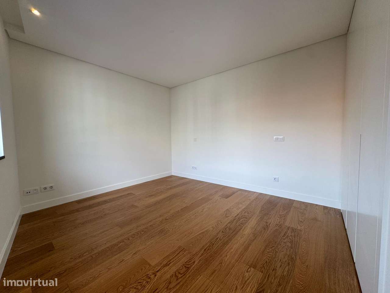 Apartamento T3 c/ vista rio-24