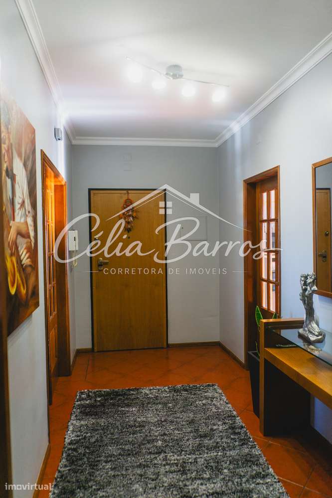 Apartamento T3 com varanda e garagem em Soure - Grande imagem: 5/32