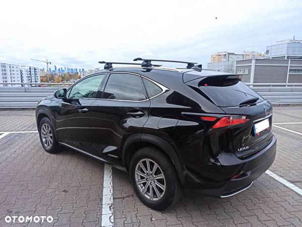 Lexus NX - 7