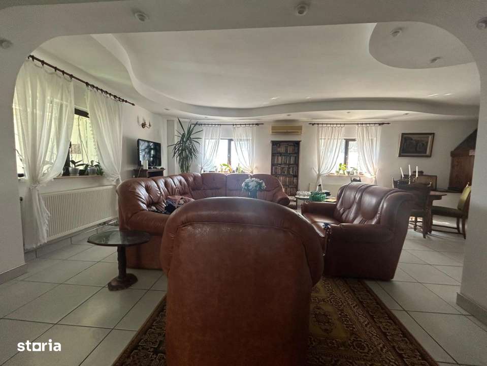 Afacere la cheie, 2963 mp utili, 21598 mp teren, Cernele - Imagine principală: 4/19