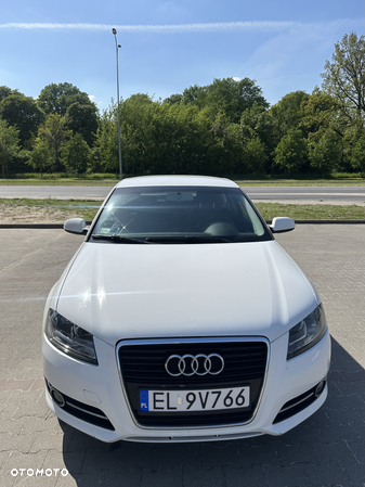 Audi A3 1.6 Ambiente - 5