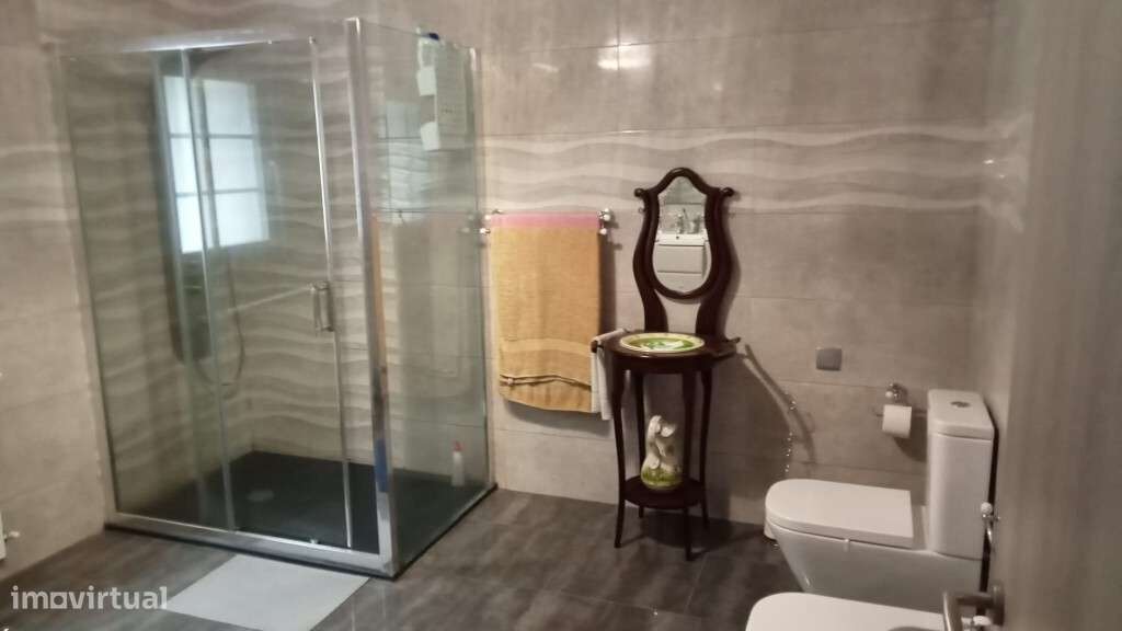 Moradia para venda em Sintra, na zona de Fontanelas - Grande imagem: 5/15