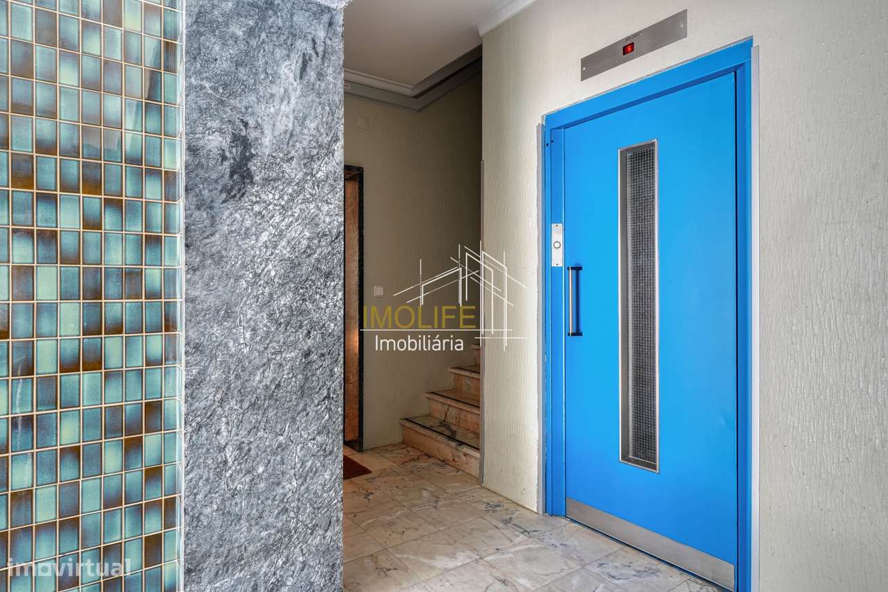 Apartamento T3 Remodelado na Rua Miguel Torga – Costa da Caparica-6