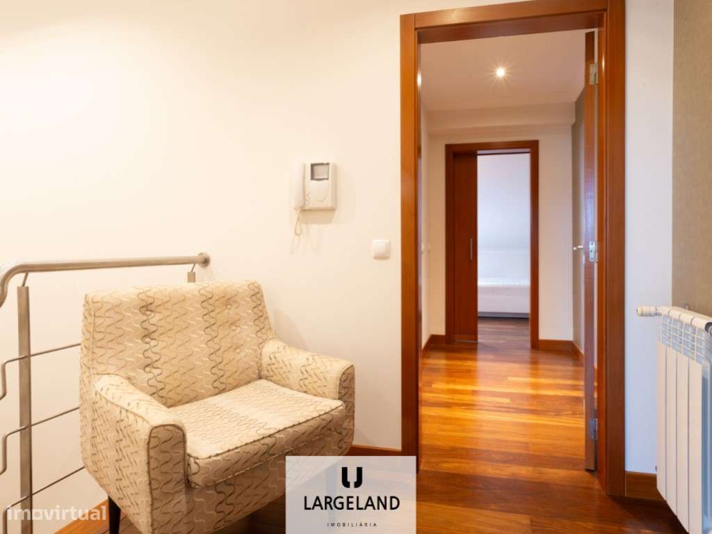 T3+1 Duplex - Zona Glicínias UA-12