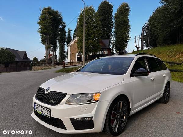 Skoda Octavia 2.0 TDI RS - 29