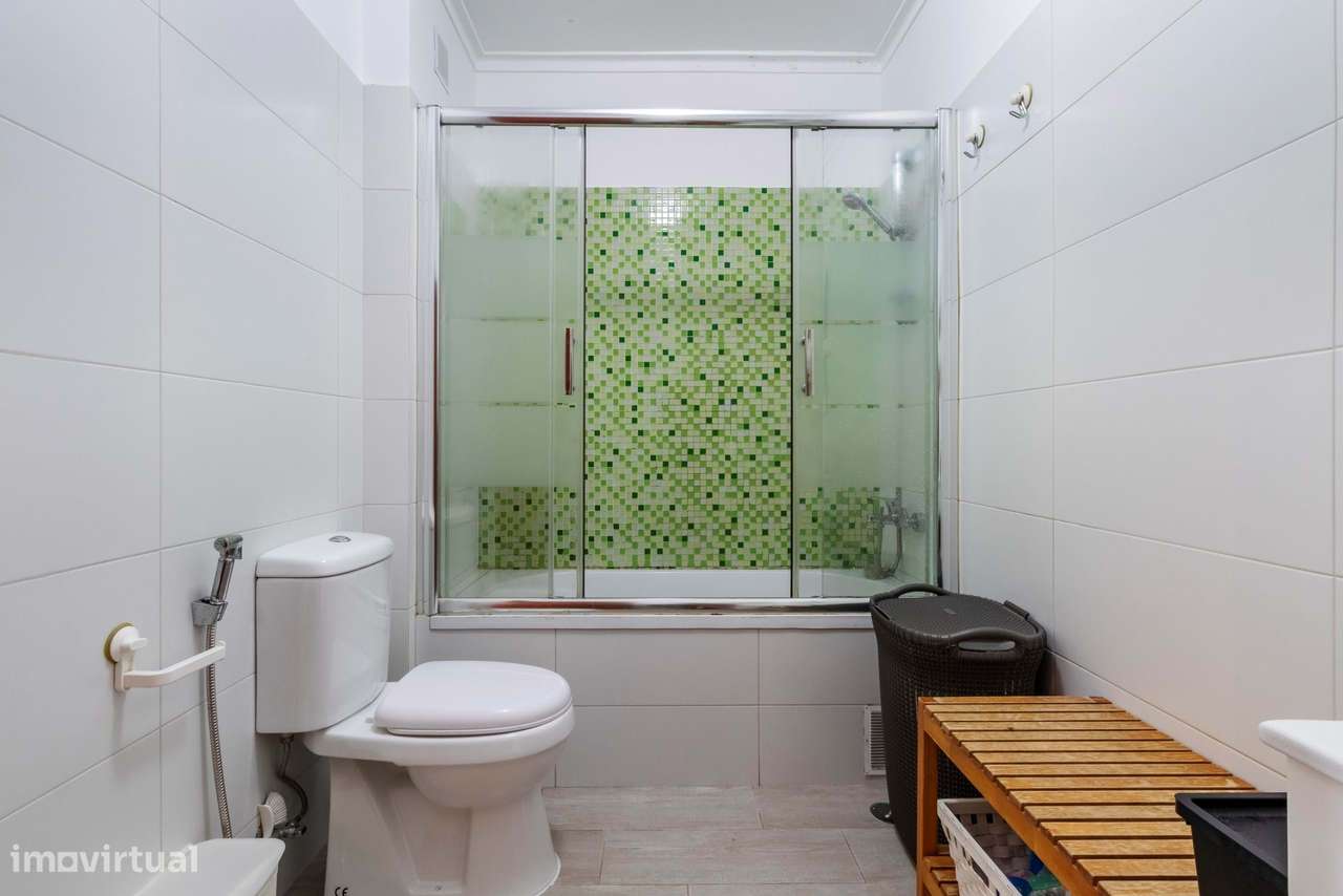 Apartamento T2 c/ 2 Wcs Totalmente Remodelado na Rinchoa, Sintra-34