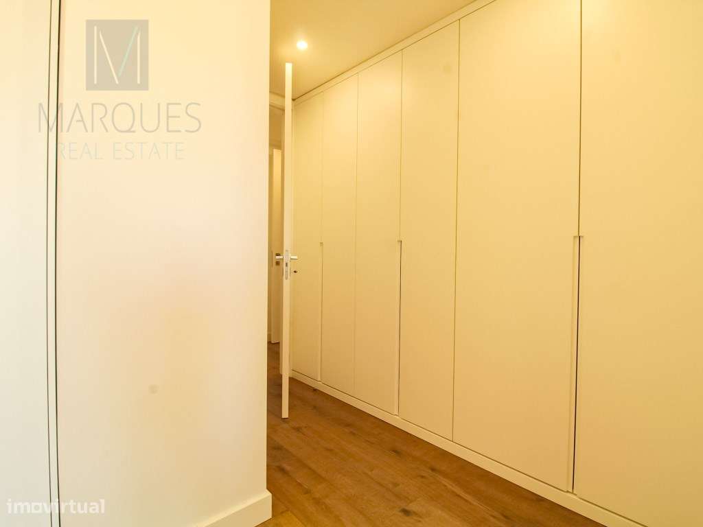 Apartamento T3 com Parqueamento e Arrecadação na Quinta do Desembar...-24