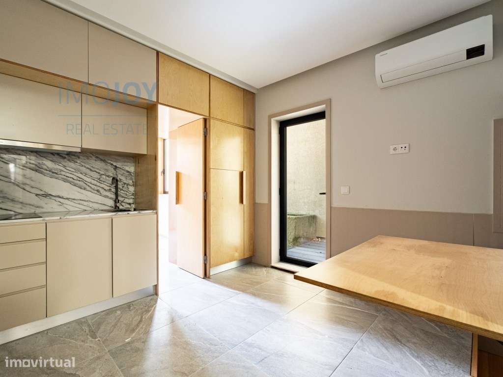 Apartamento T1 para Venda na Rua Miguel Bombarda no Porto-6