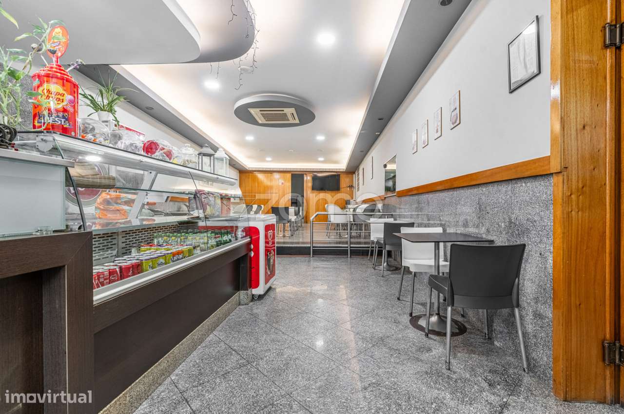 Moradia Multifuncional em Baguim do Monte / Gondomar - Grande imagem: 4/48