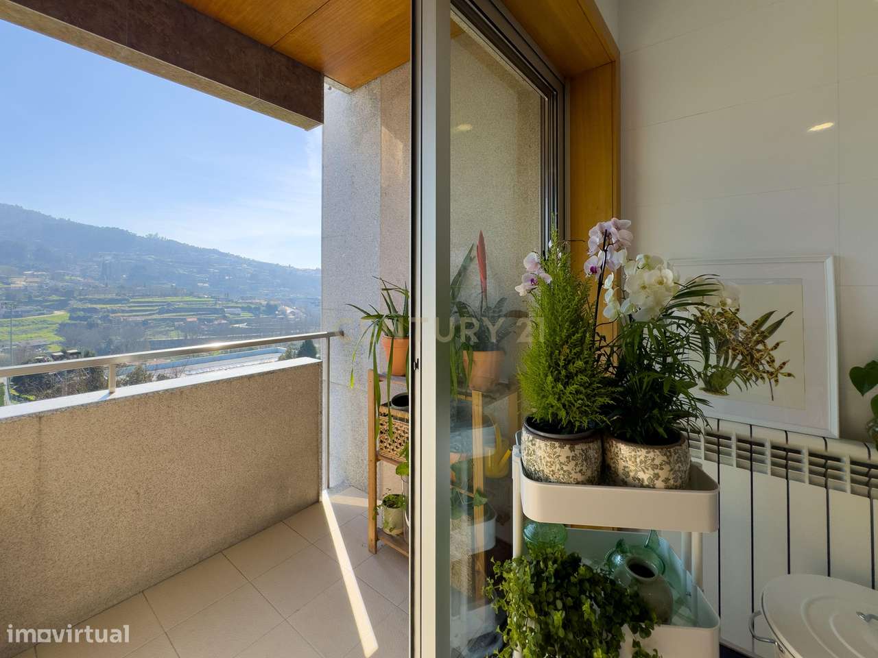 Apartamento T3, 5º andar na Costa, Guimarães, Rua Antero Henriques da-42