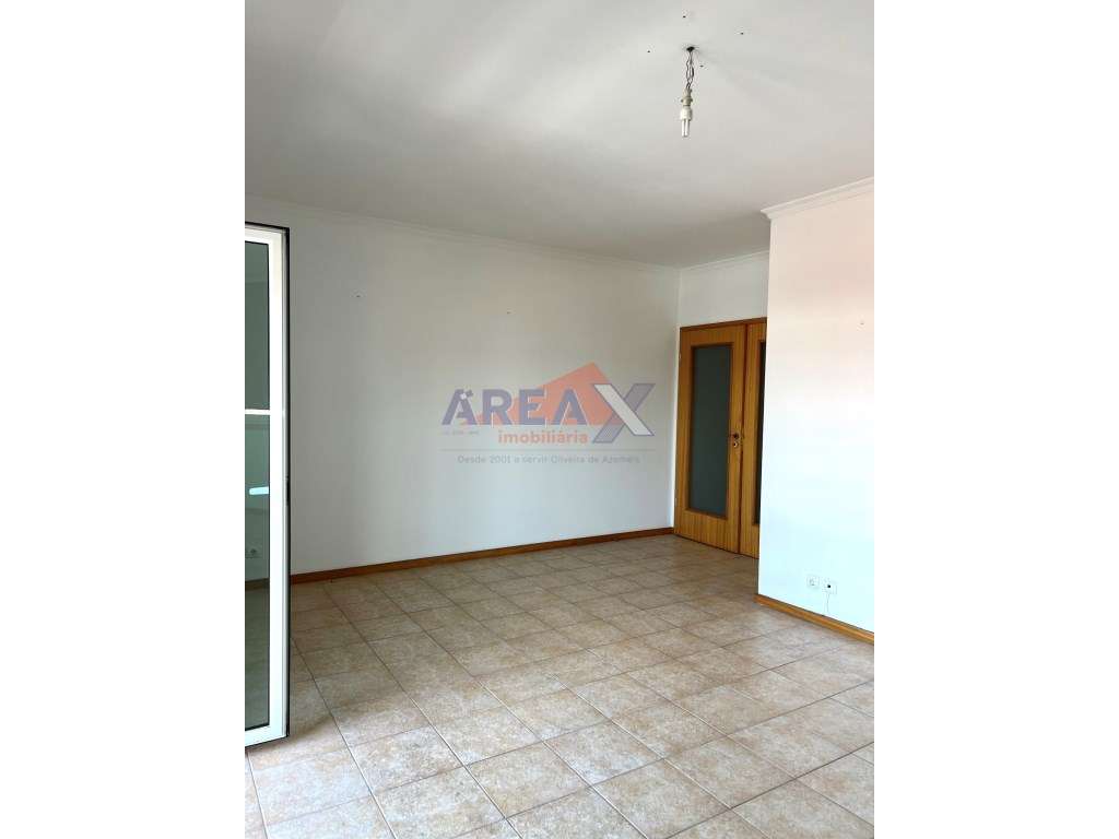 T3 Duplex com Piso Superior e Entrada Independente | Garagem | Oliv...-22