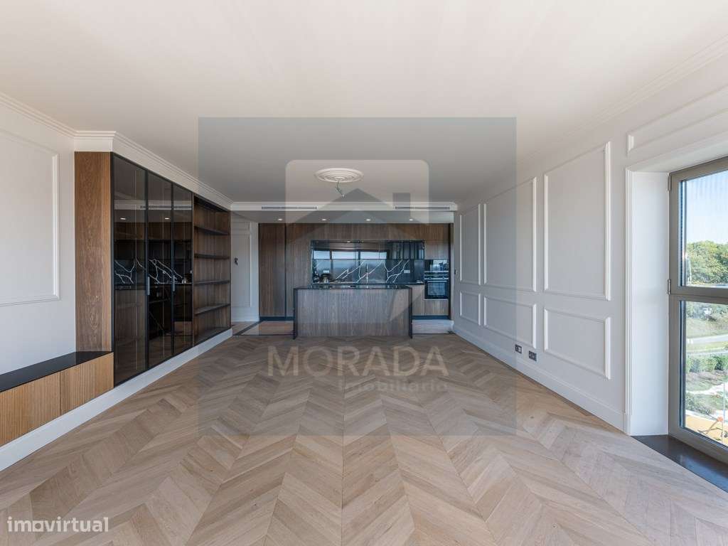 APARTAMENTO PORTO T3|| COM VISTAS RIO E MAR-8