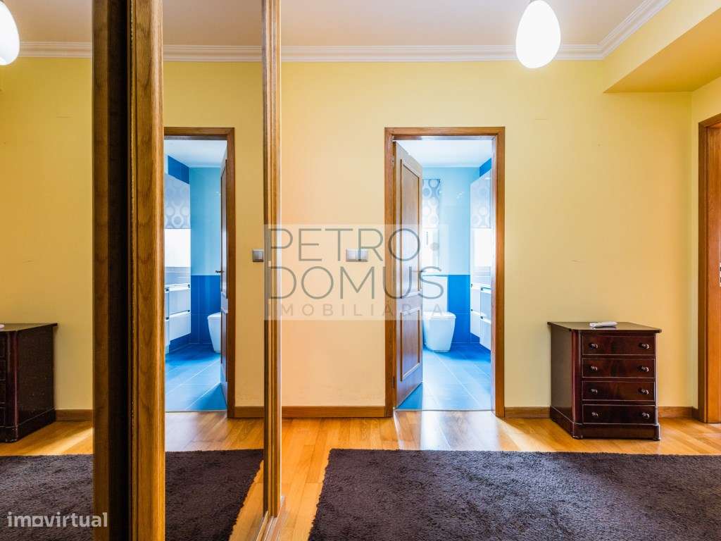 APARTAMENTO T3 - EXCELENTE ESTADO - GUIMAROTA-6