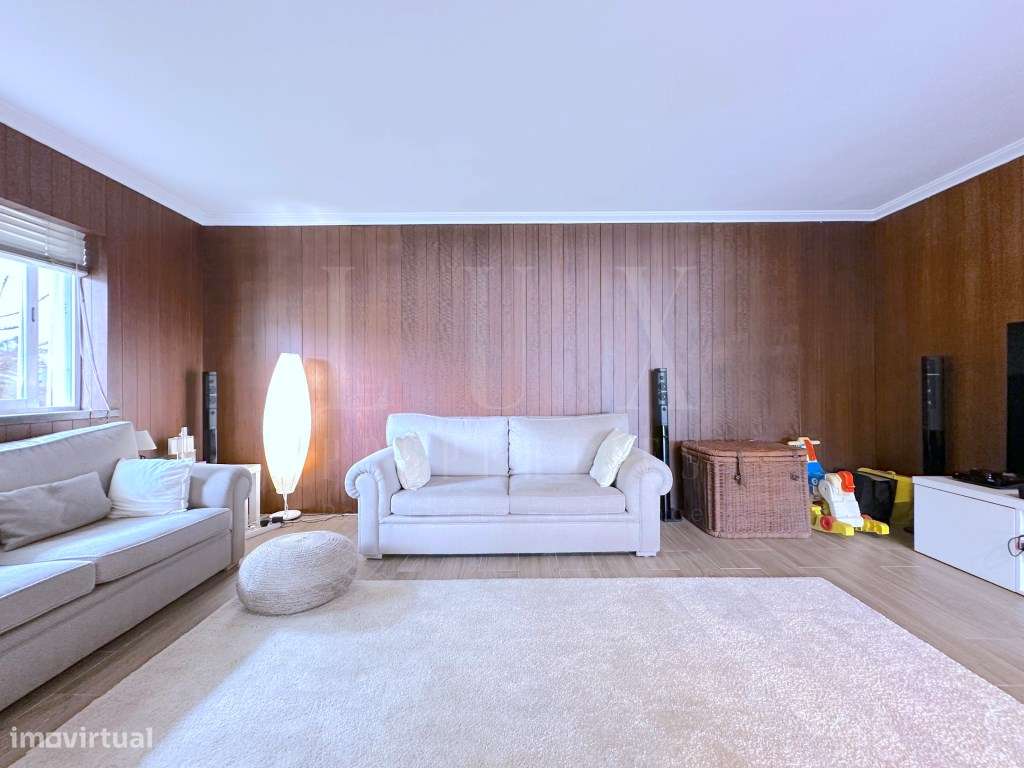 MORADIA DE CHARME EM LOCALIZAÇÃO NOBRE DE CASCAIS-32