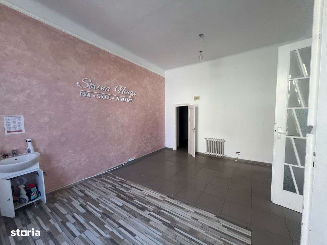 Vand spatiu comercial zona Centrala - ID : RH-43103-property-2