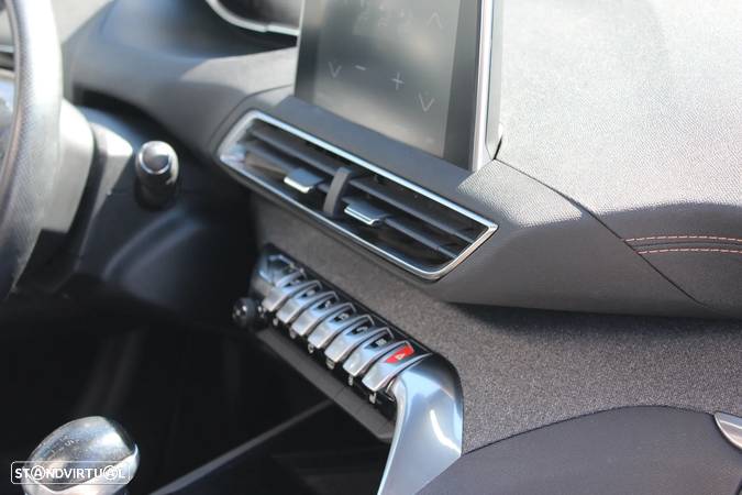 Peugeot 3008 1.2 PureTech GT Line Grip Control - 20