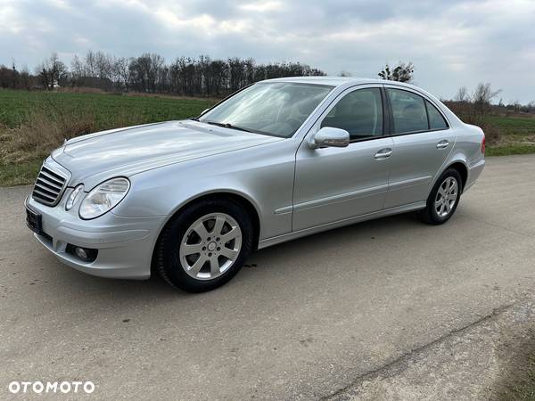 Mercedes-Benz Klasa E 220 T CDI Automatik Elegance - 24