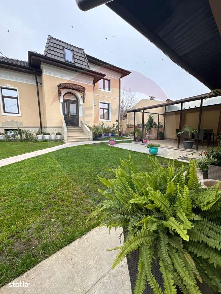 Casă stil boieresc,zona centrala, teren 450mp, comision zero-0