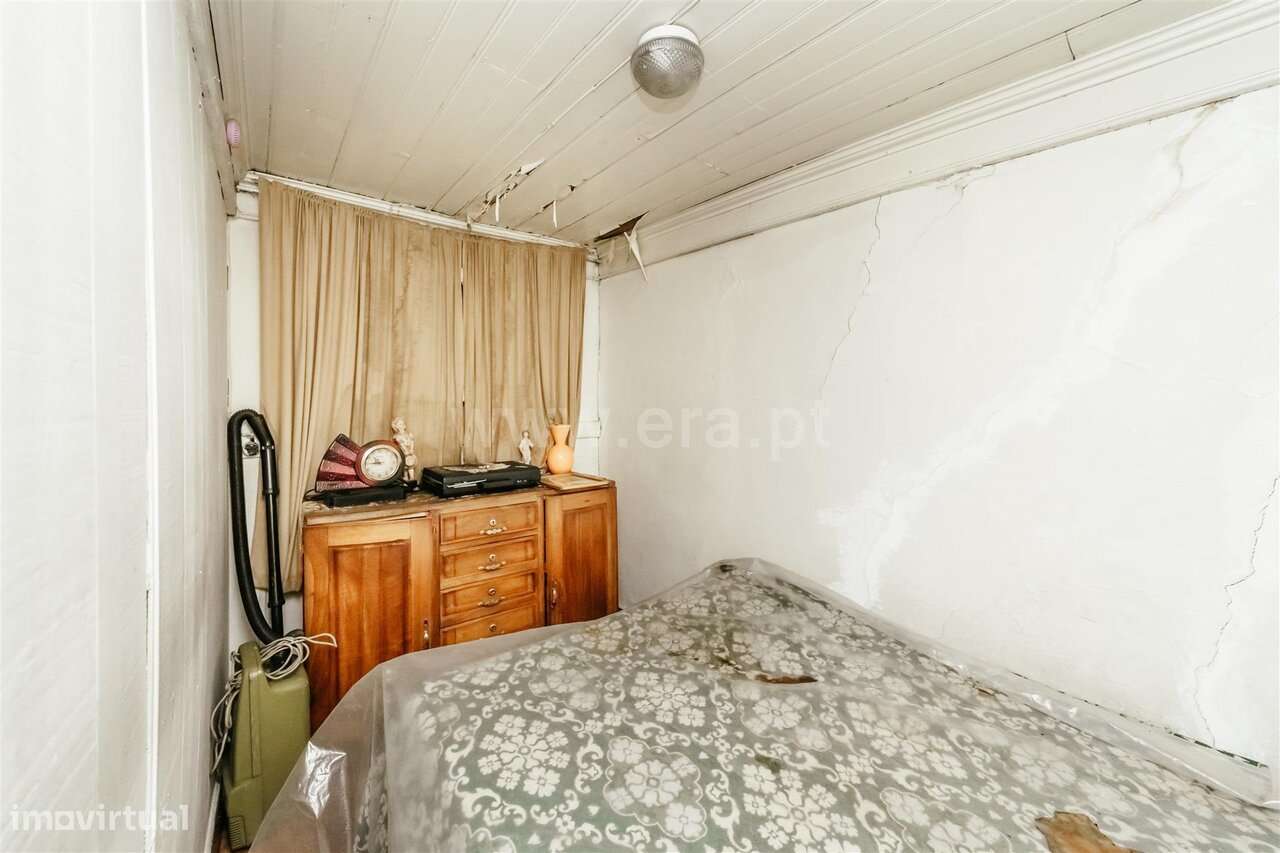 Prédio para restaurar Fundão - Grande imagem: 5/14