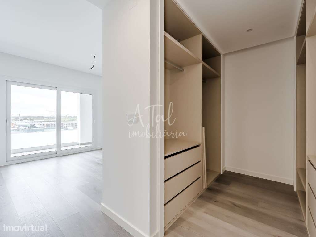 Apartamento T2 Vale de Milhaços/Corroios - Grande imagem: 4/10