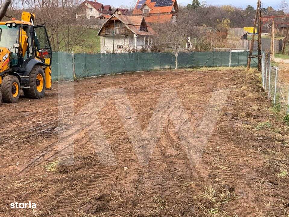 Teren Intravilan de vanzare -Tropinii Rasinari 565 mp - Imagine principală: 5/18