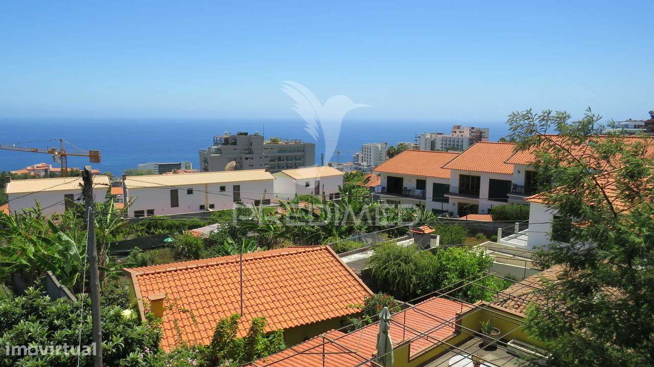 Terreno Urbano Santo António 4.400M2 - Grande imagem: 5/6