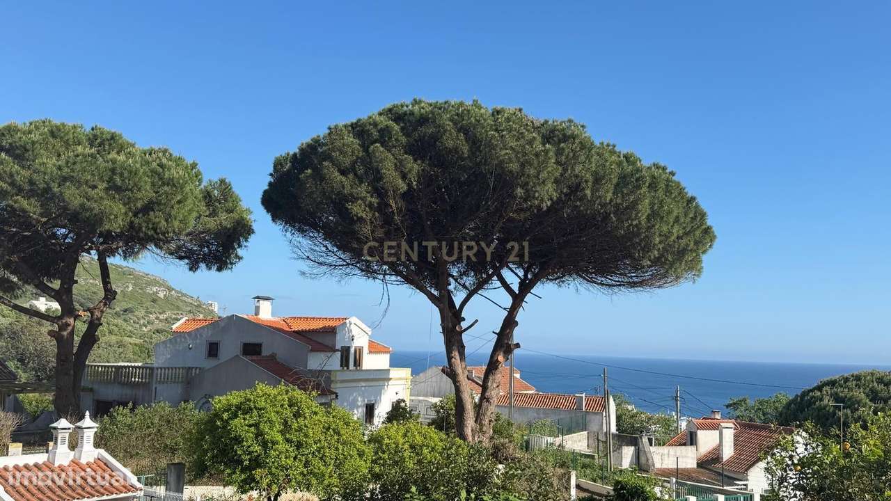 Moradia Renovada em Sesimbra com Vista Mar e Castelo - Grande imagem: 5/7