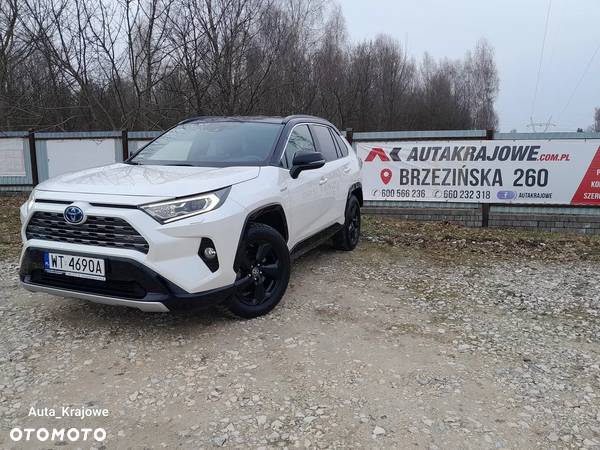 Toyota RAV4 - 1