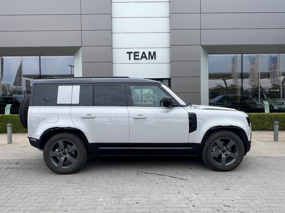 Land-Rover Defender 3.0 D350 MHEV X Dynamic Hse 350 KM — zdjęcie 2