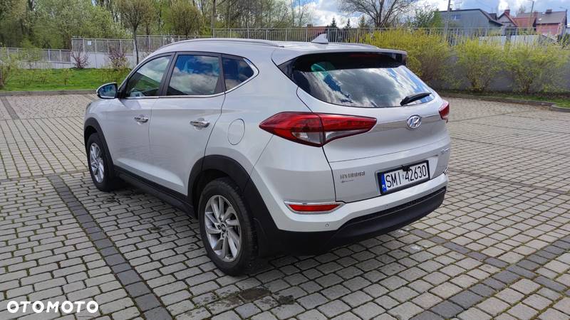 Hyundai Tucson 1.6 GDI BlueDrive Comfort 2WD - 11