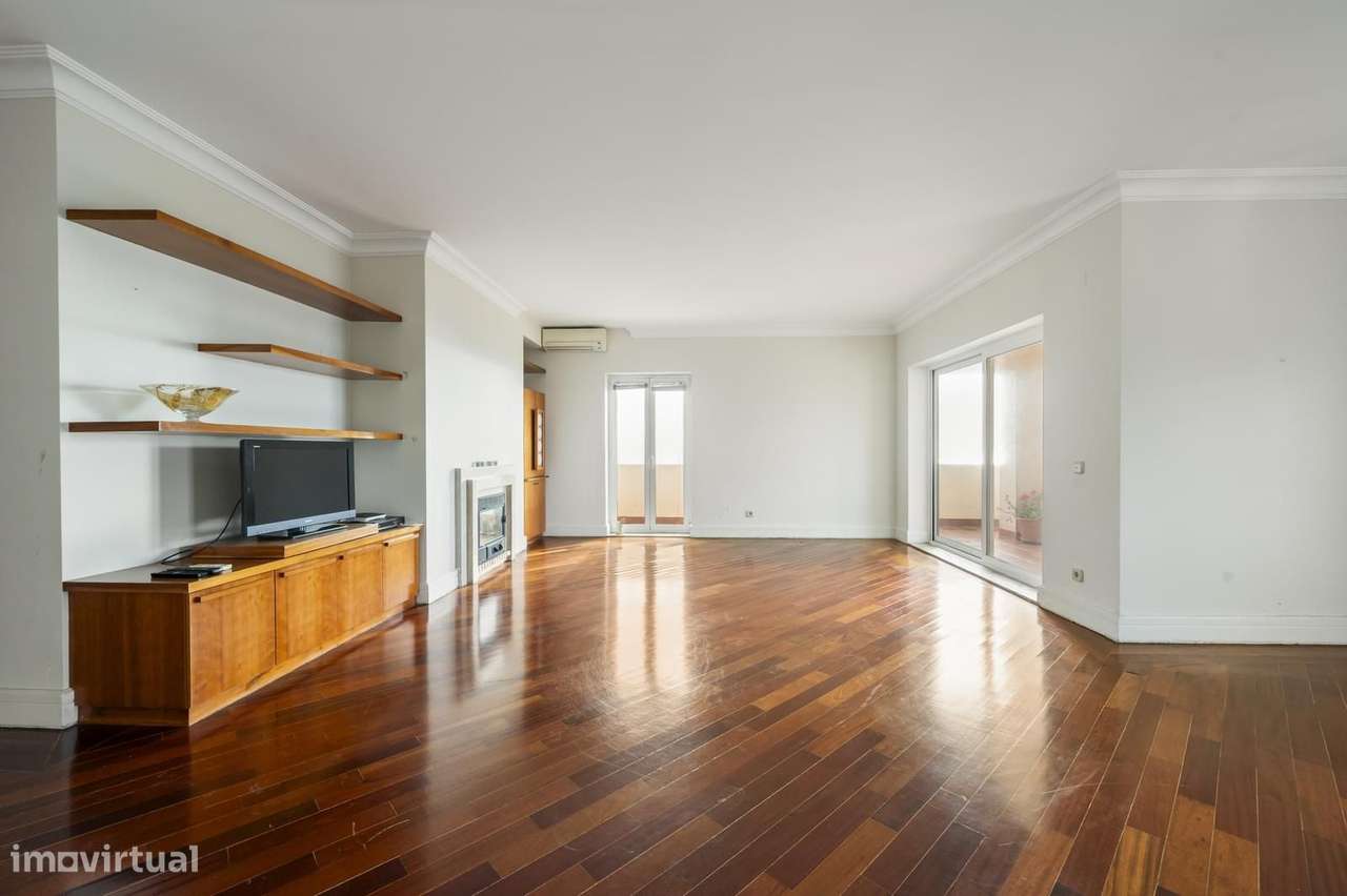 Apartamento T4 com piscina, Monte Estoril, Cascais - Grande imagem: 5/29