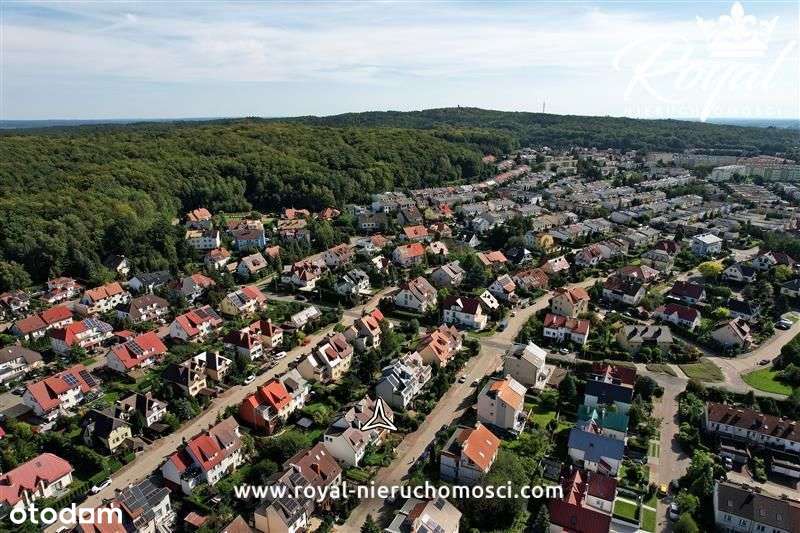 Duży dom z możliwościami na Os. Bukowe ! - Pełny obrazek: 4/20