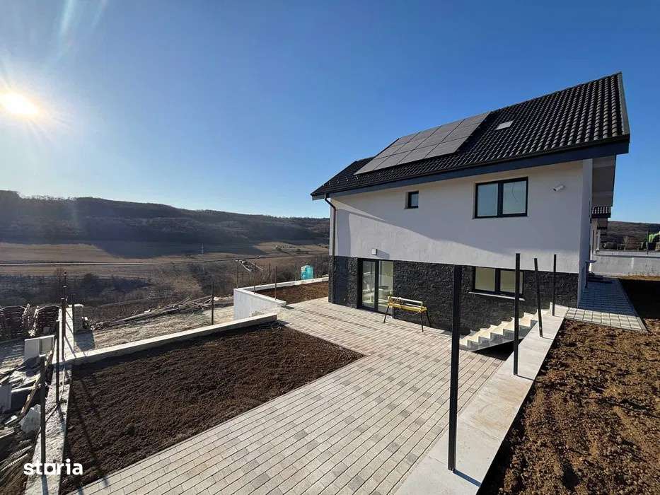 Casa de vanzare in Baciu Popesti Valea Seaca, Cluj Napoca - Imagine principală: 2/10