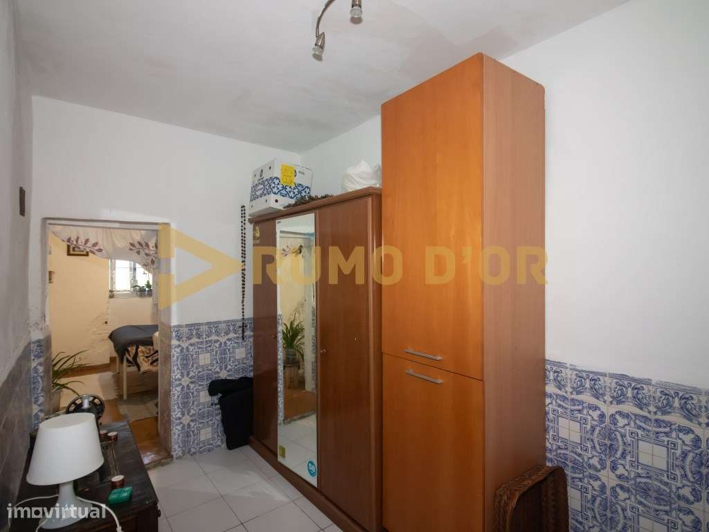 Moradia T3 +1 com Excelente Espaço e Tradição no Tojal - Alenquer-9