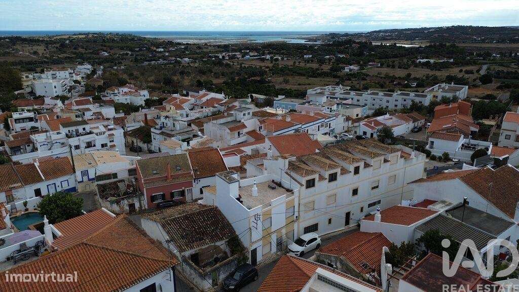 Casa / Villa T3 em Mexilhoeira Grande de 94,00 m2 - Grande imagem: 3/21