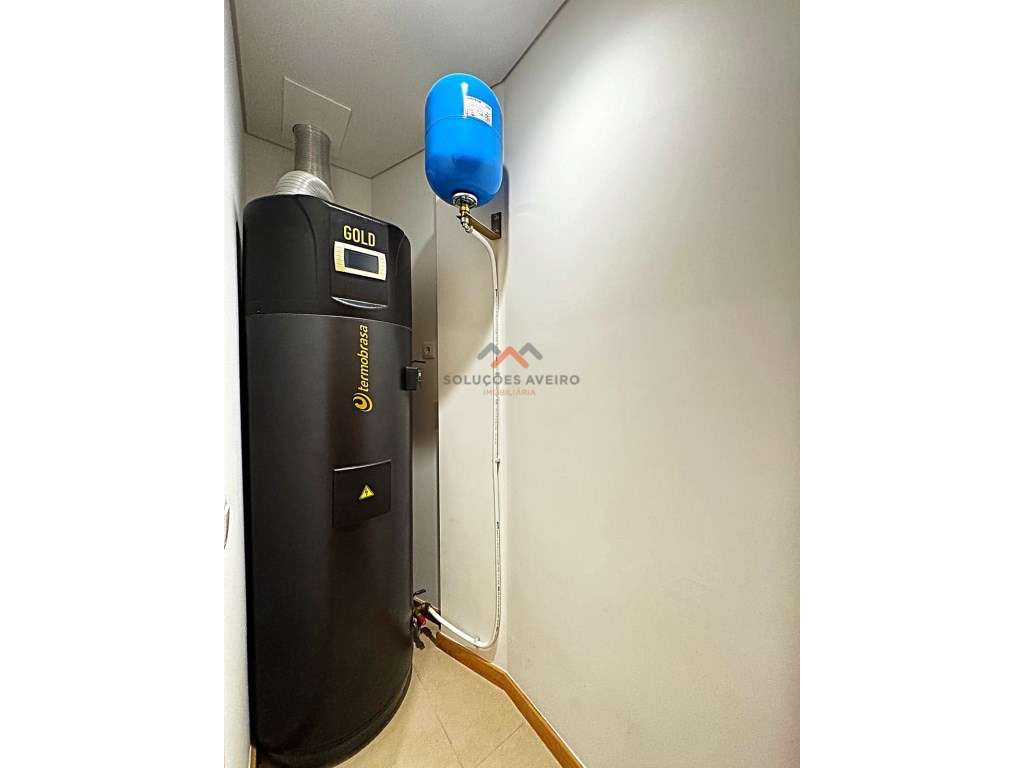 Apartamento T2 novo, centro de Aveiro!-13