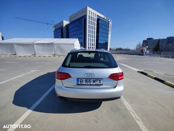 Audi A4 2.0 TDI Avant - 6